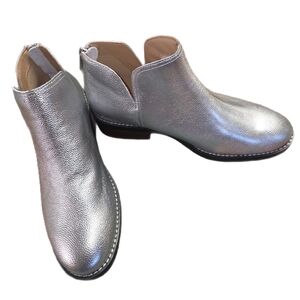 LANDS' END ESSENTIAL METALLIC DESIGNER ANKLE BOOTS SIZE 7.5 "SO CUTE" LIKE NEW